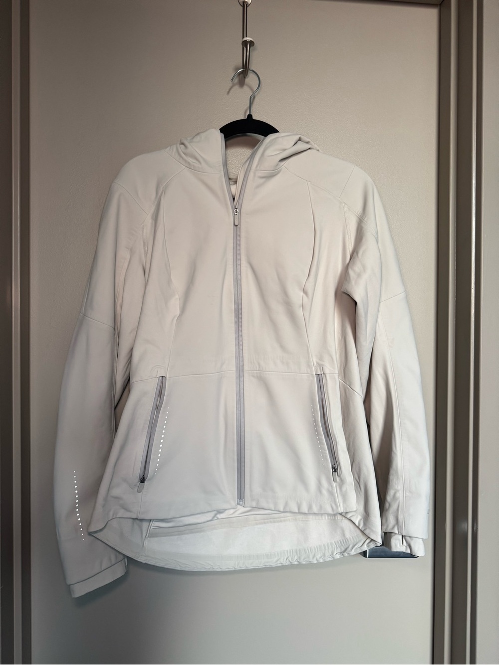 Lululemon Cross Chill Performance Jacket